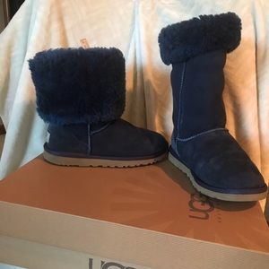 UGG Classic Tall 5815 W Size 6 Navy